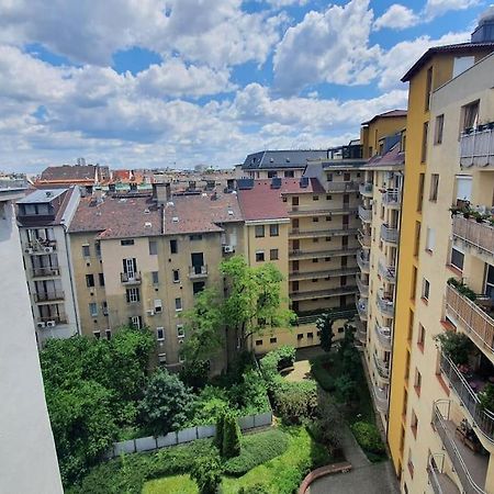 Master Apartment With Air Condition And Separated Rooftop Terrace Будапешт Екстер'єр фото
